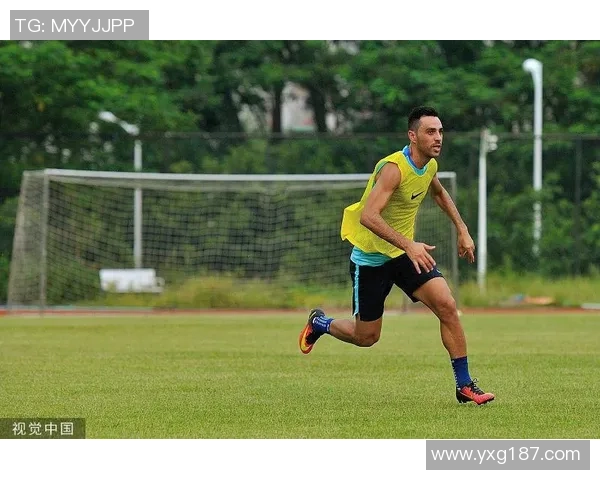 西安羽毛球队在挑战赛中以62分稳居积分榜首位展现强劲实力 西安羽毛球队在挑战赛中以62分稳居积分榜首位展现强劲实力