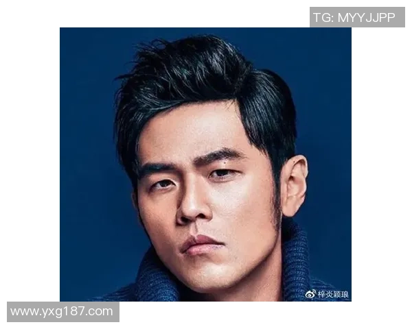 足球明星与富婆的浪漫故事揭秘她们的爱情与财富之路